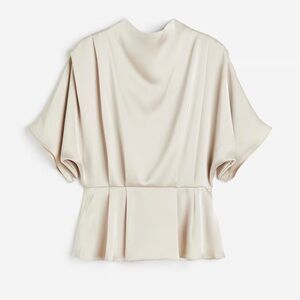 H&M | Peplum Blouse in Beige